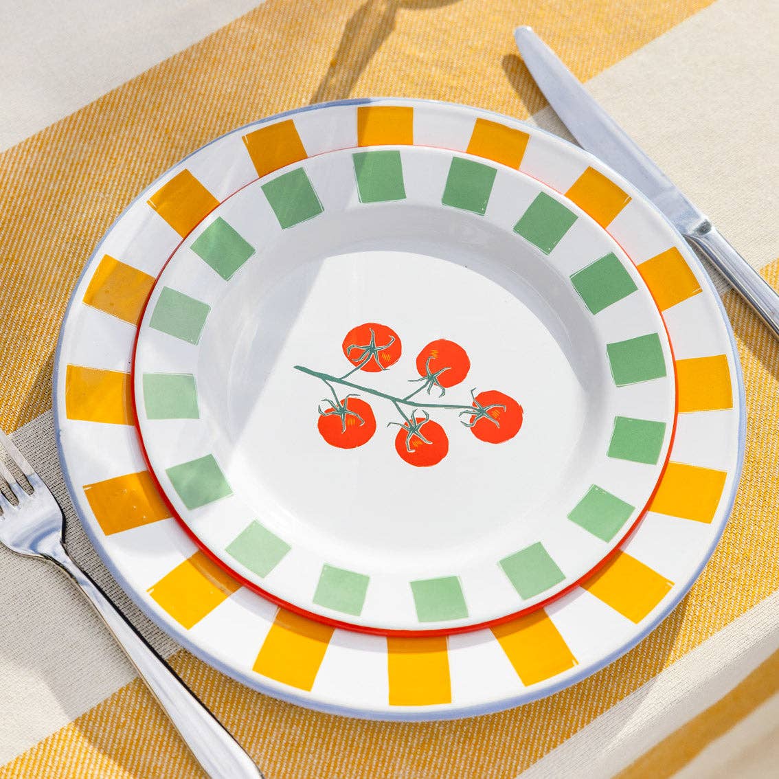 Tomato Plates